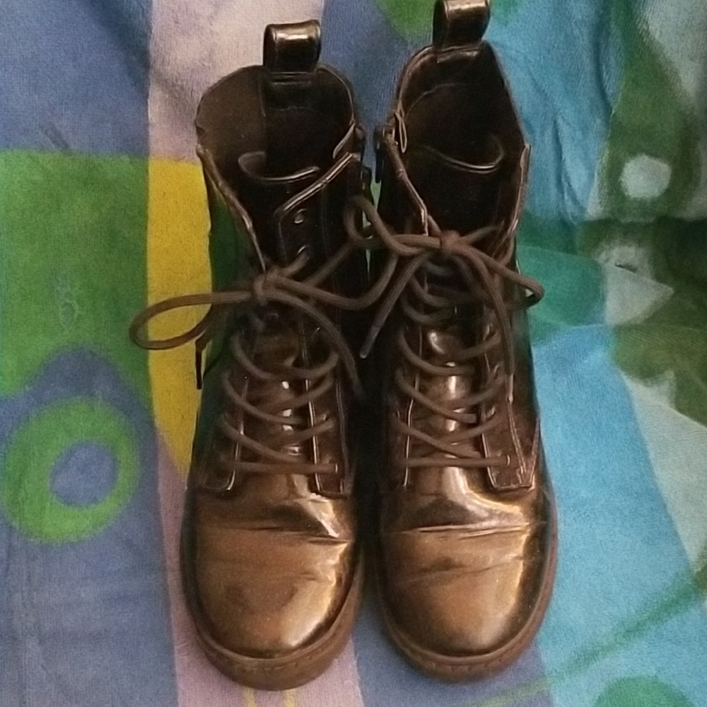 Art Class Shiny Bronze Kids Boots